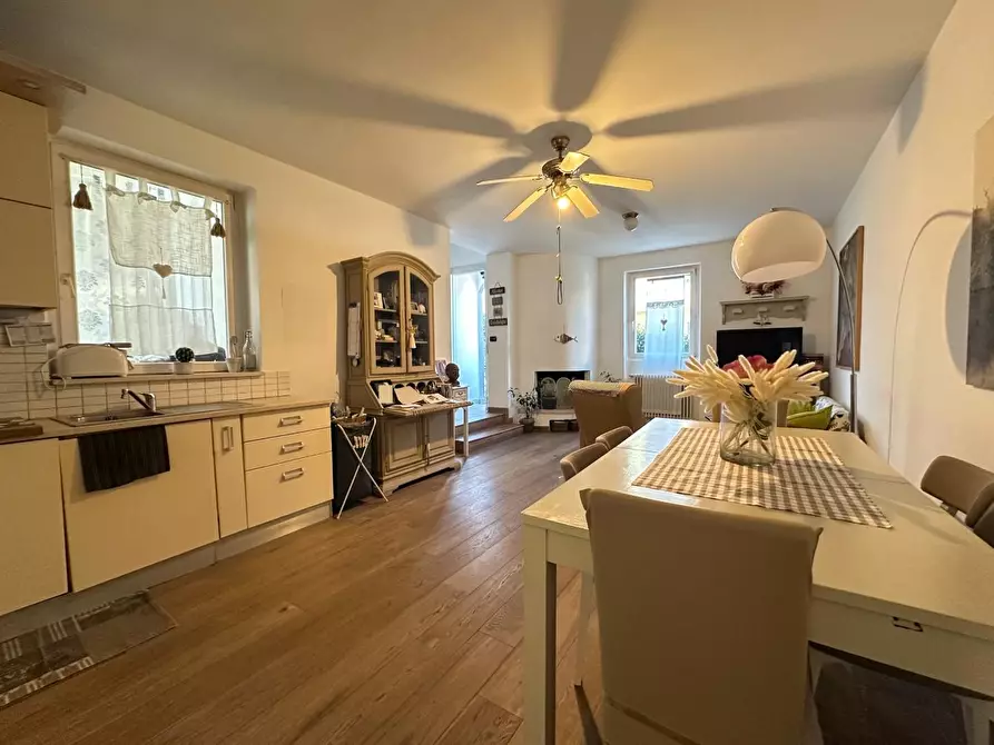 Immagine 7 di Terratetto in vendita  a Viareggio