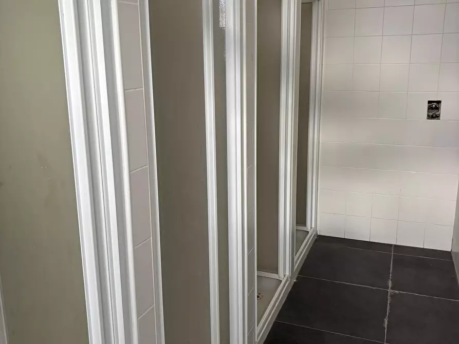 Immagine 7 di Capannone industriale in vendita  a Empoli