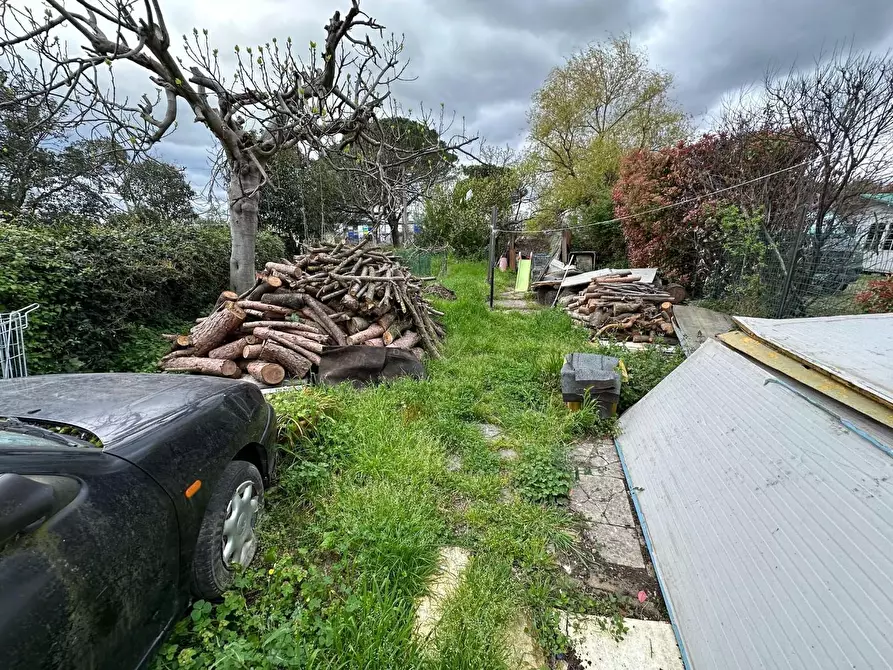 Immagine 22 di Casa bifamiliare in vendita  a Campi Bisenzio