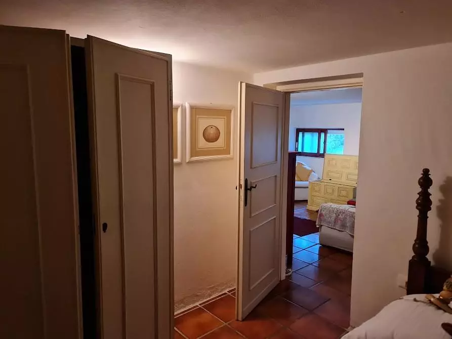 Immagine 47 di Villa in vendita  a Carrara