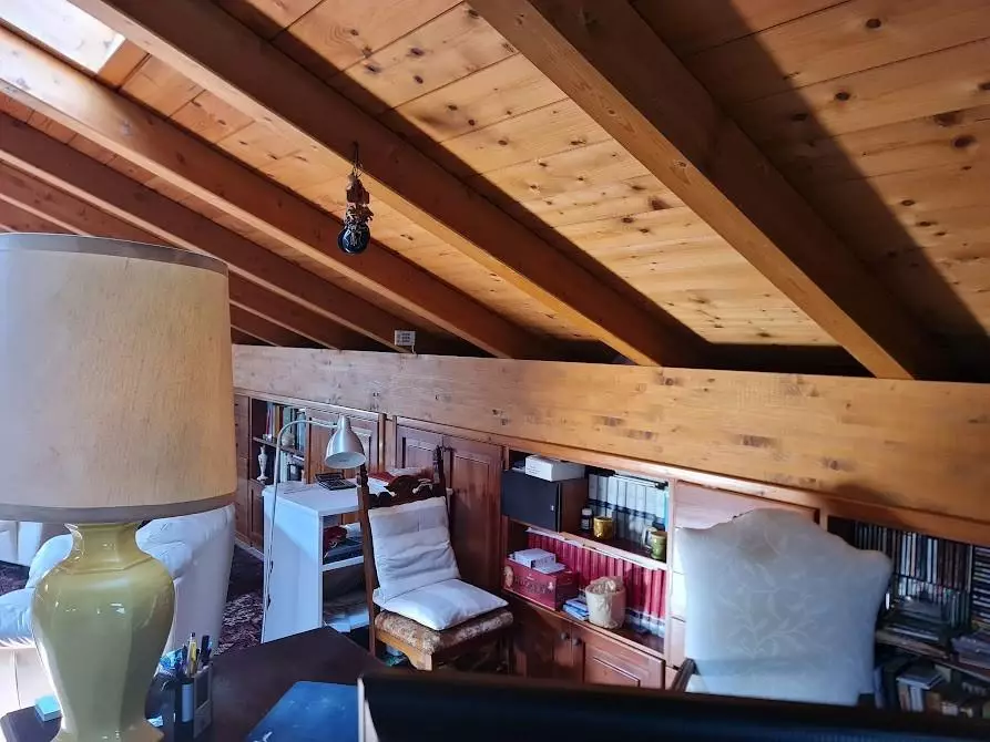 Immagine 24 di Villa in vendita  a Carrara