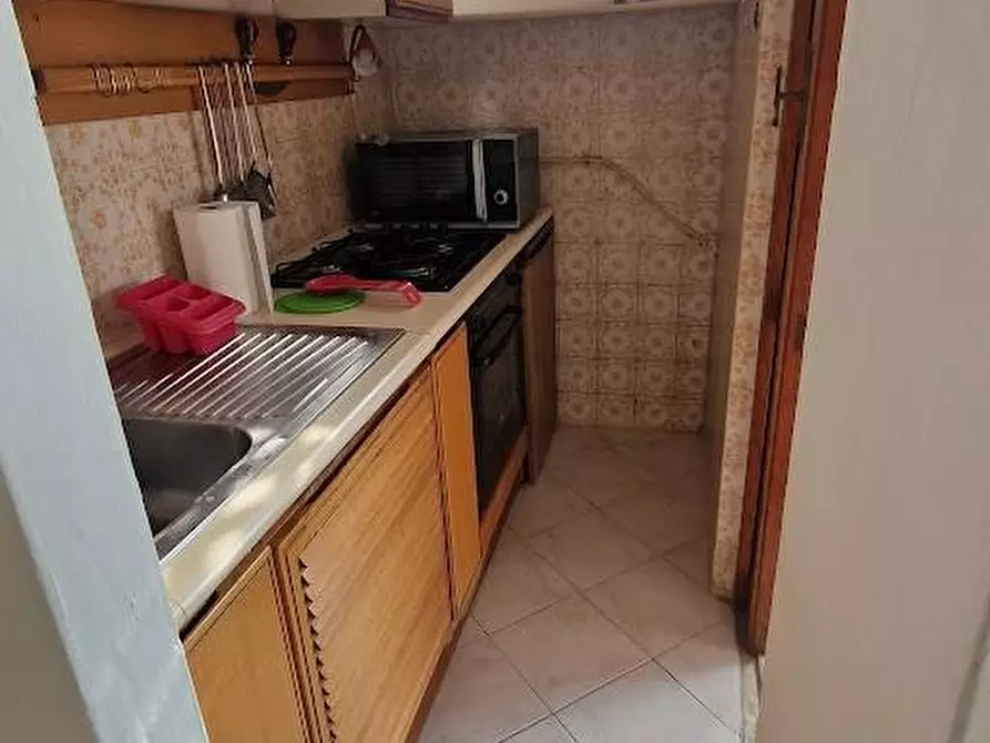 Immagine 3 di Appartamento in vendita  a Carrara