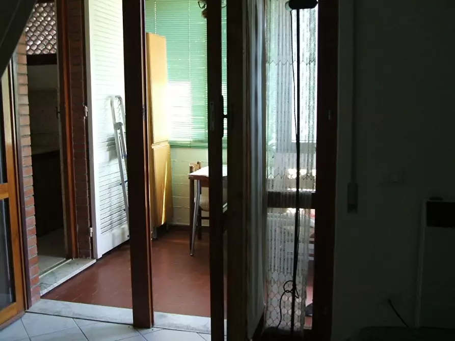 Immagine 10 di Appartamento in vendita  a Carrara