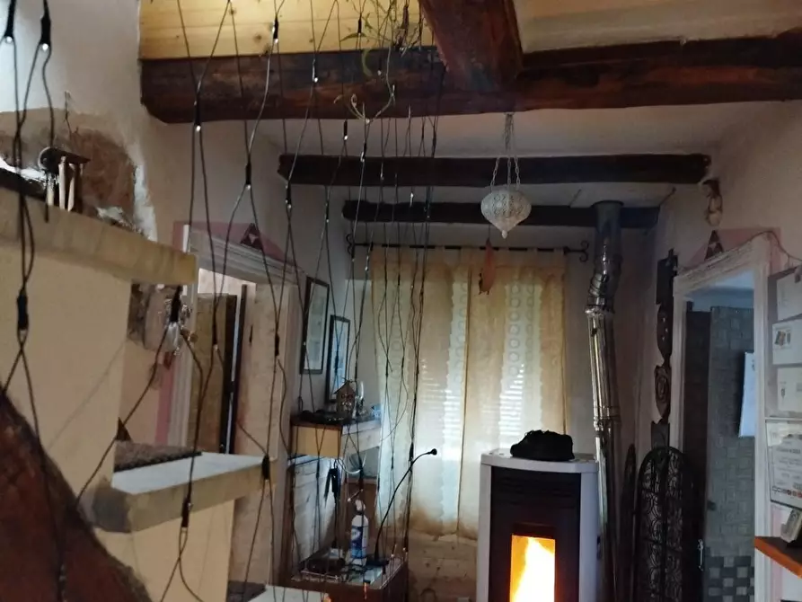 Immagine 9 di Porzione di casa in vendita  a Fosdinovo