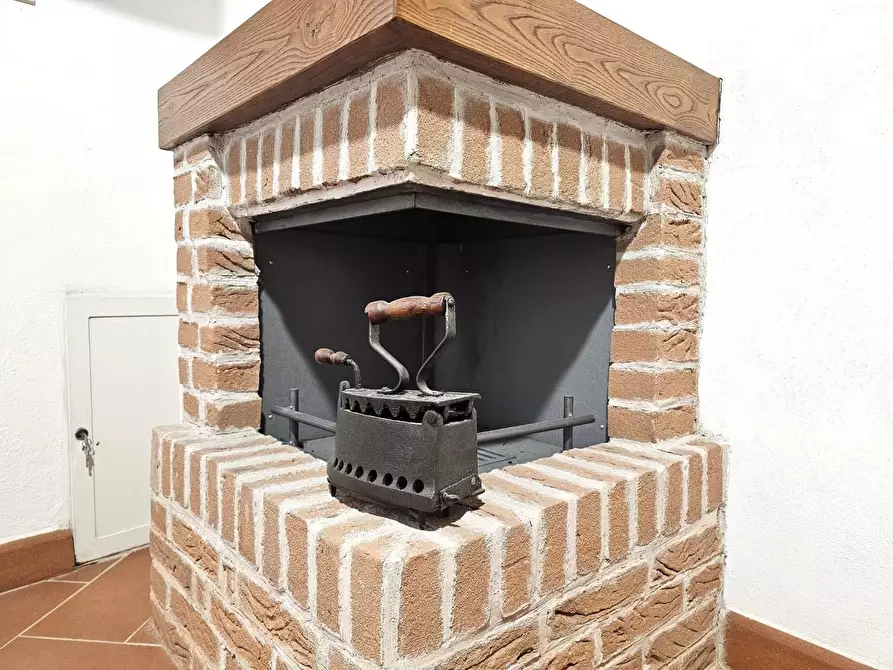 Immagine 21 di Appartamento in vendita  a Siena