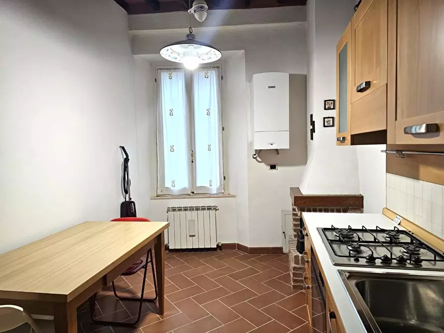 Immagine 19 di Appartamento in vendita  a Siena