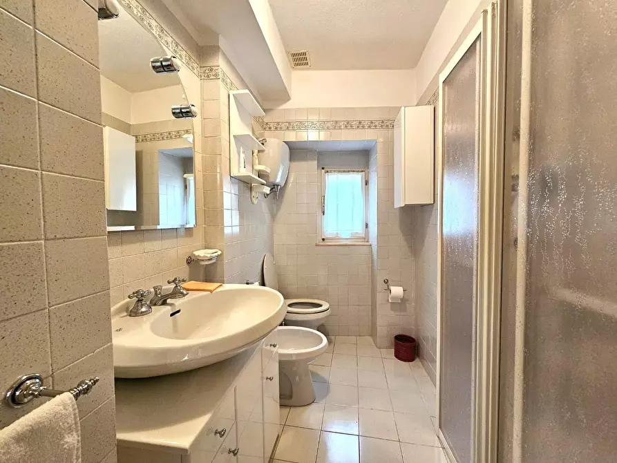 Immagine 61 di Appartamento in vendita  a Siena