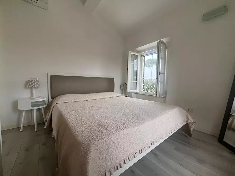 Immagine 9 di Appartamento in vendita  a Forte Dei Marmi