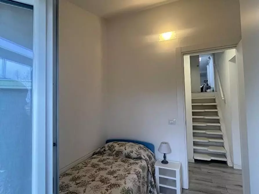 Immagine 11 di Appartamento in vendita  a Forte Dei Marmi