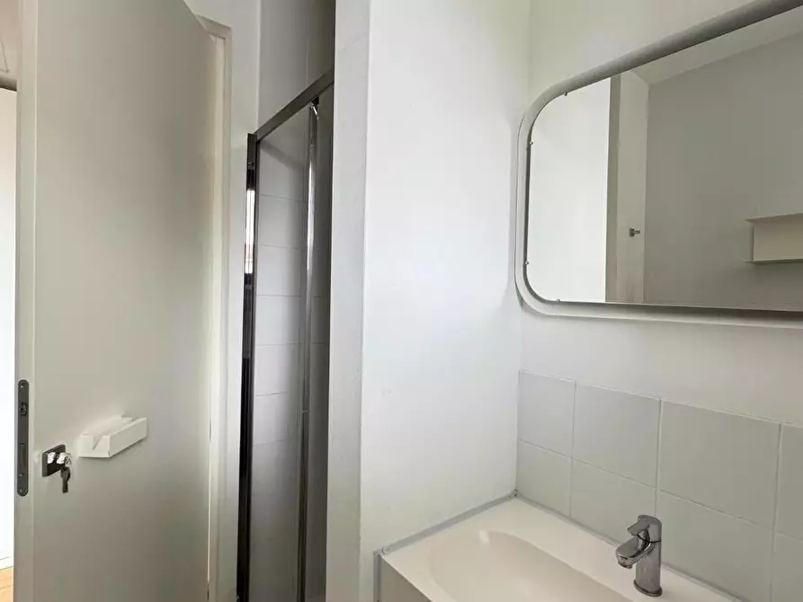 Immagine 17 di Appartamento in vendita  a Empoli