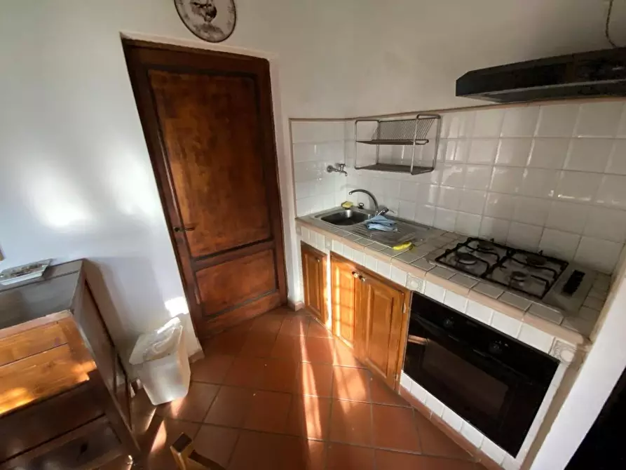 Immagine 19 di Casa colonica in vendita  a Suvereto