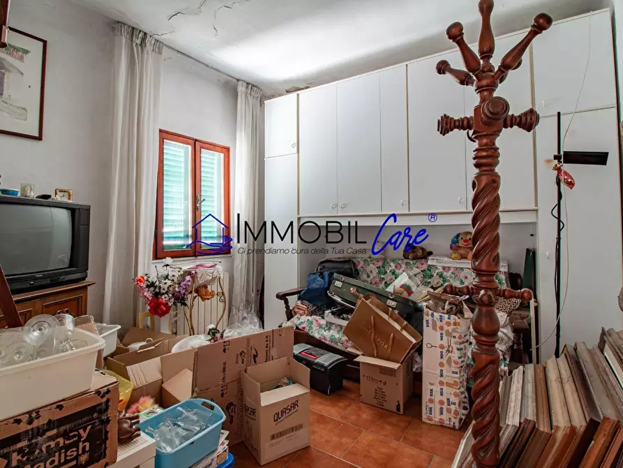 Immagine 21 di Appartamento in vendita  a Livorno