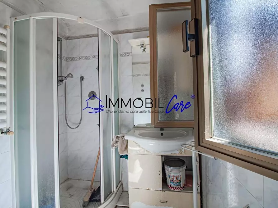 Immagine 4 di Appartamento in vendita  a Livorno