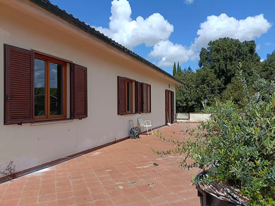Immagine 15 di Villa in vendita  a Cerreto Guidi