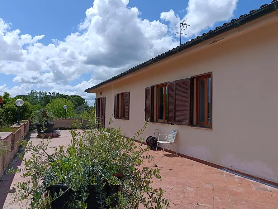 Immagine 16 di Villa in vendita  a Cerreto Guidi