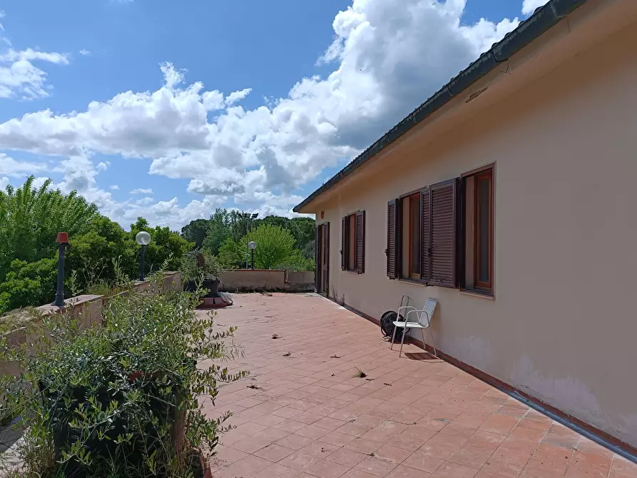 Immagine 17 di Villa in vendita  a Cerreto Guidi
