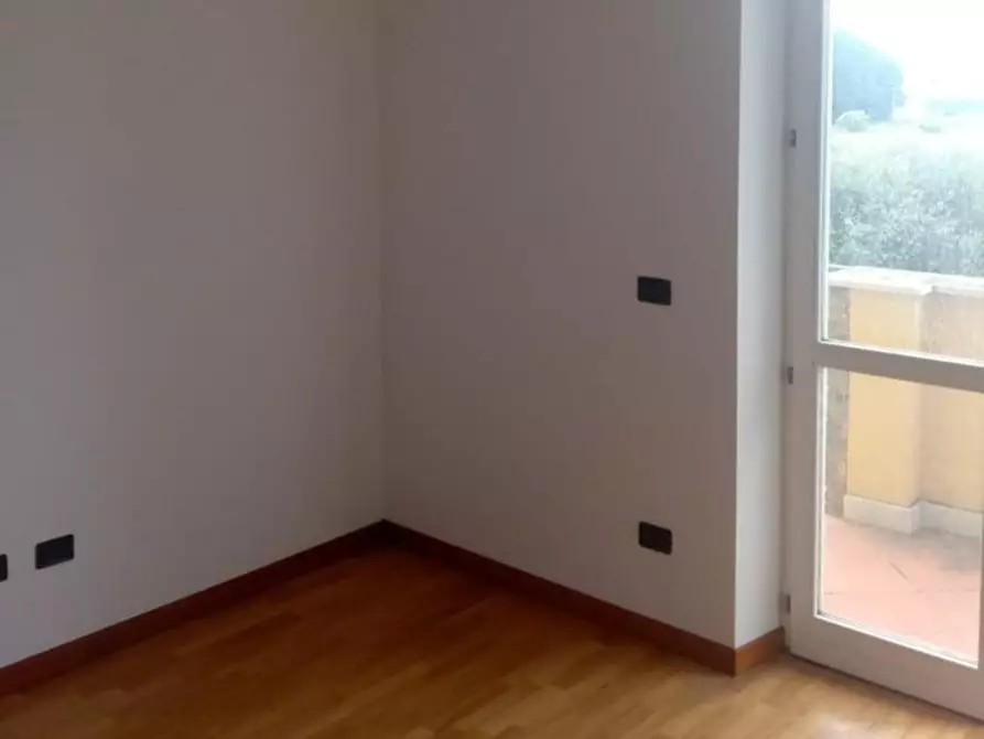 Immagine 16 di Casa trifamiliare in vendita  a Carrara