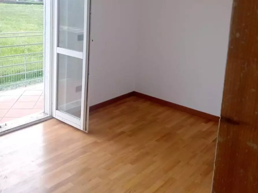 Immagine 18 di Casa trifamiliare in vendita  a Carrara