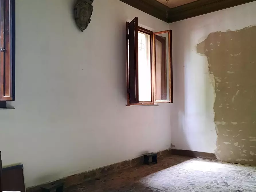 Immagine 34 di Appartamento in vendita  a Pontedera