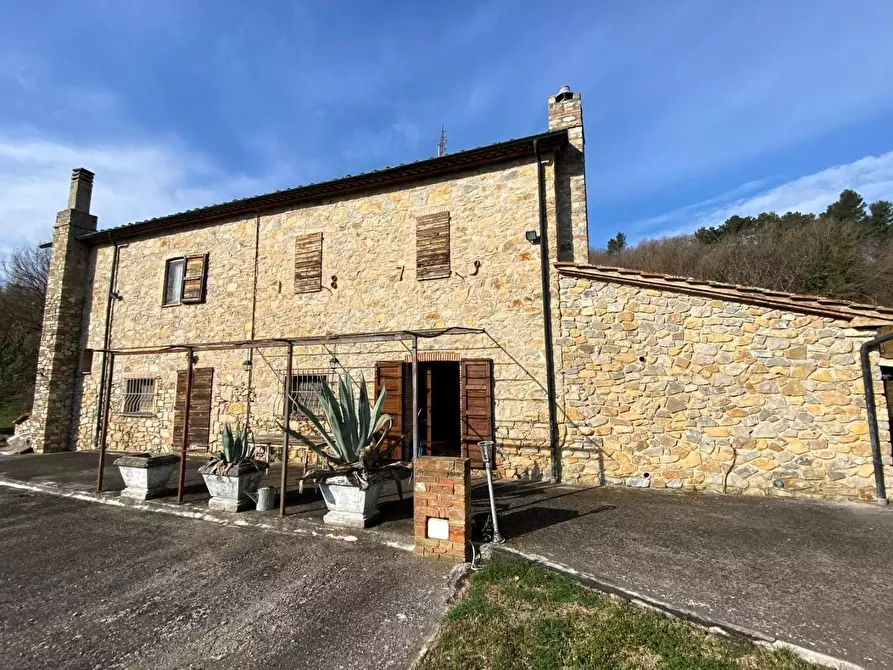 casa indipendente in vendita a Cecina