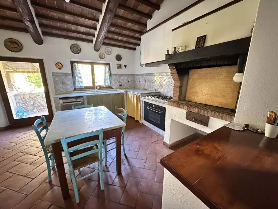 Immagine 8 di Rustico / casale in vendita  a Castelnuovo Val Di Cecina