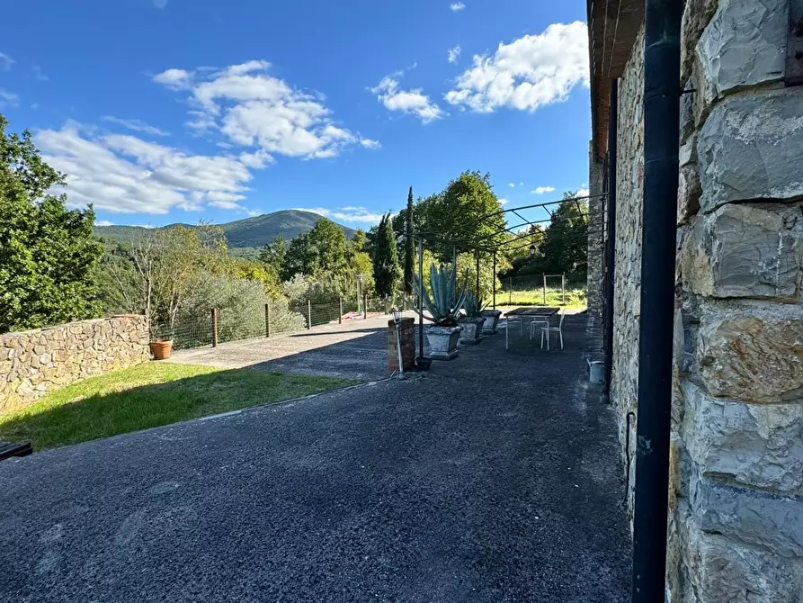 Immagine 36 di Rustico / casale in vendita  a Castelnuovo Val Di Cecina