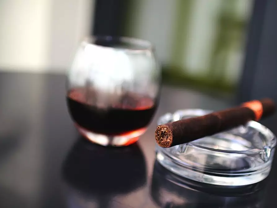 Immagine 3 di Attività commerciale in vendita  a San Giuliano Terme