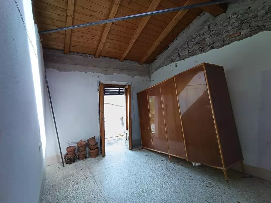Immagine 12 di Casa indipendente in vendita  a Gallicano
