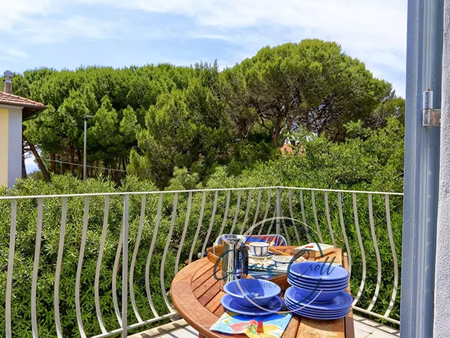 Immagine 13 di Casa bifamiliare in vendita  a Livorno