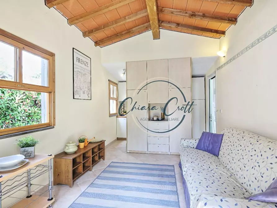 Immagine 6 di Casa bifamiliare in vendita  a Livorno