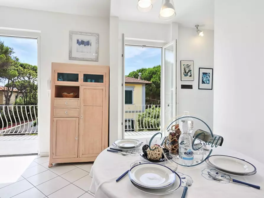 Immagine 10 di Casa bifamiliare in vendita  a Livorno