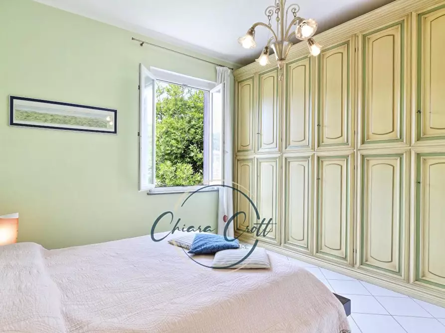 Immagine 18 di Casa bifamiliare in vendita  a Livorno