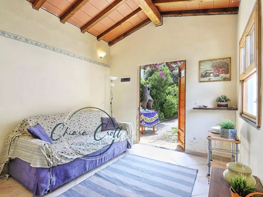 Immagine 5 di Casa bifamiliare in vendita  a Livorno