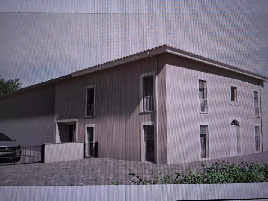 Immagine 2 di Appartamento in vendita  a Empoli