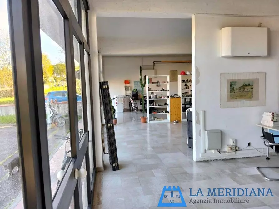 Immagine 7 di Locale commerciale in vendita  a Lamporecchio