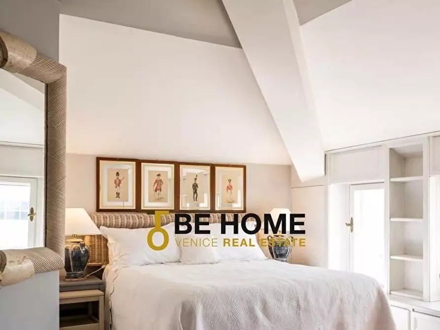 Immagine 4 di Mansarda in vendita  a Venezia