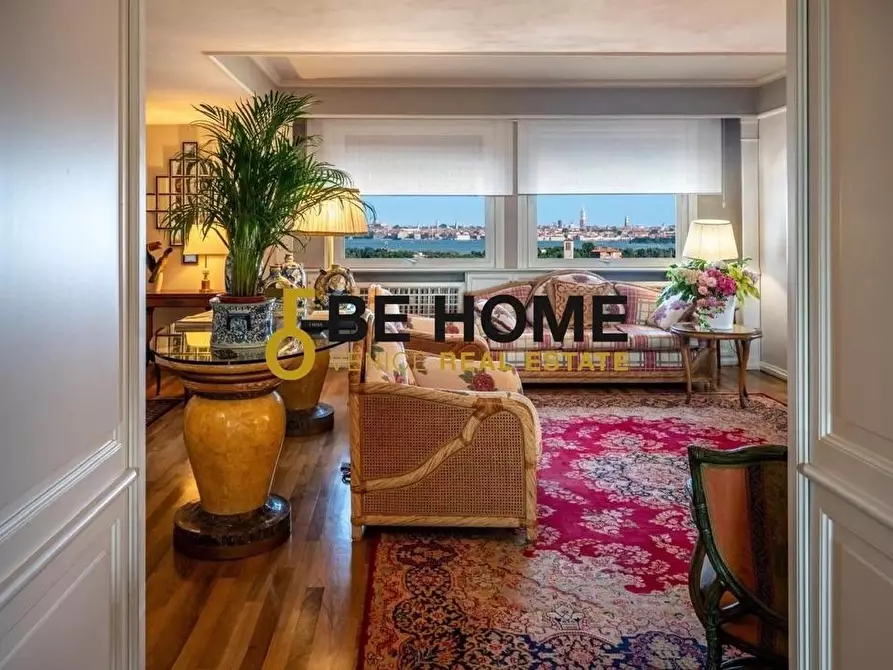 Immagine 1 di Mansarda in vendita  a Venezia