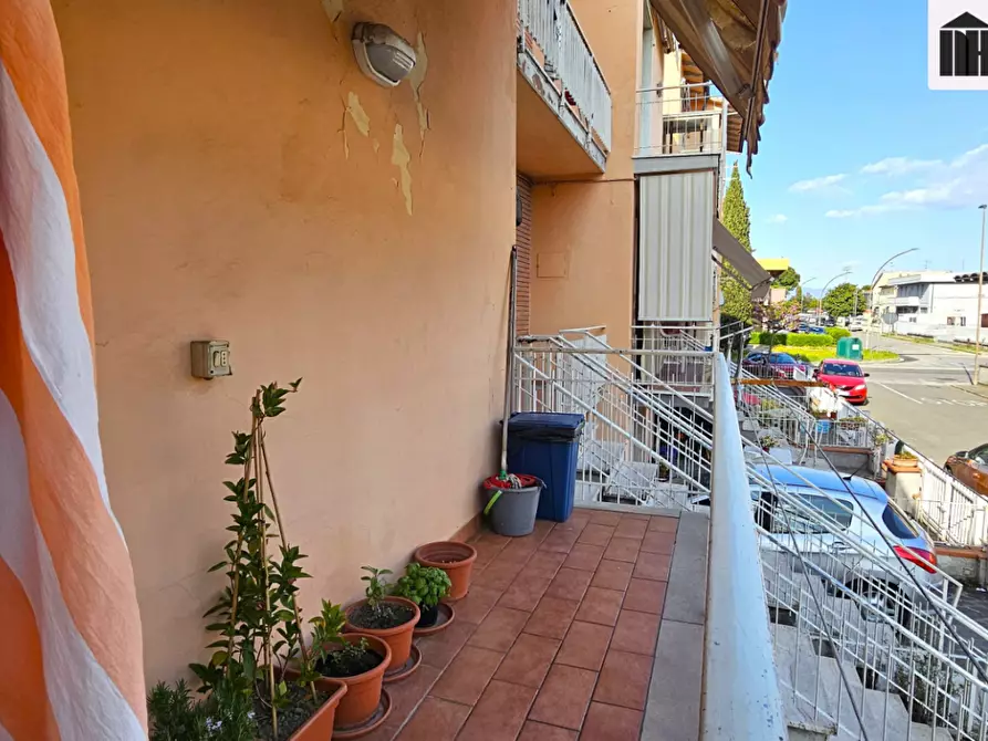 Immagine 11 di Appartamento in vendita  a Santa Croce Sull'arno