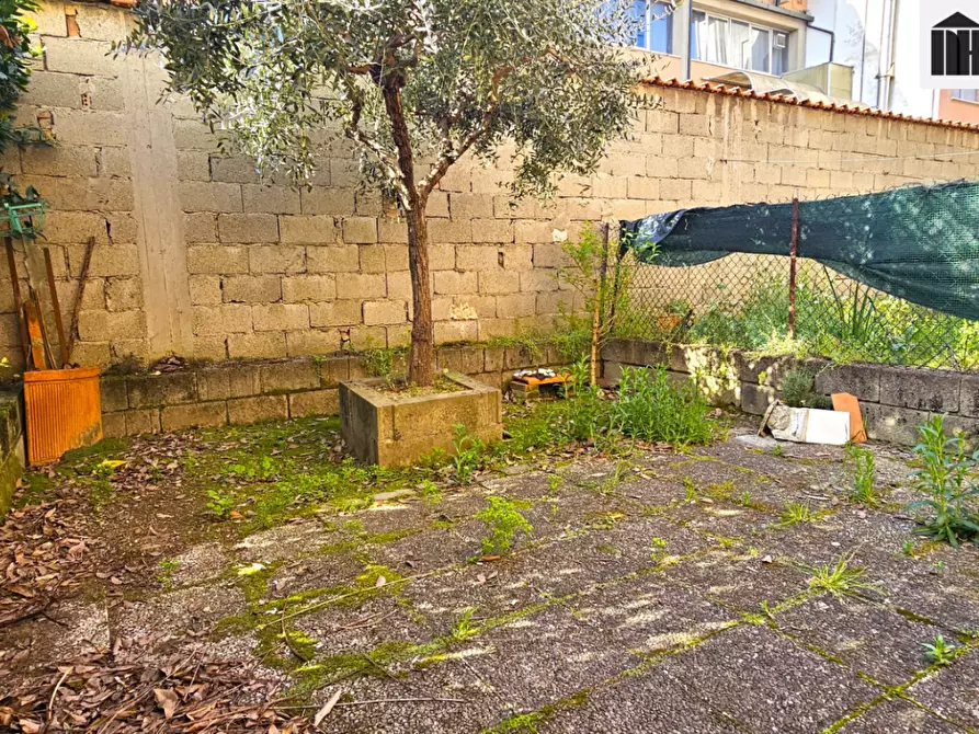 Immagine 22 di Appartamento in vendita  a Santa Croce Sull'arno