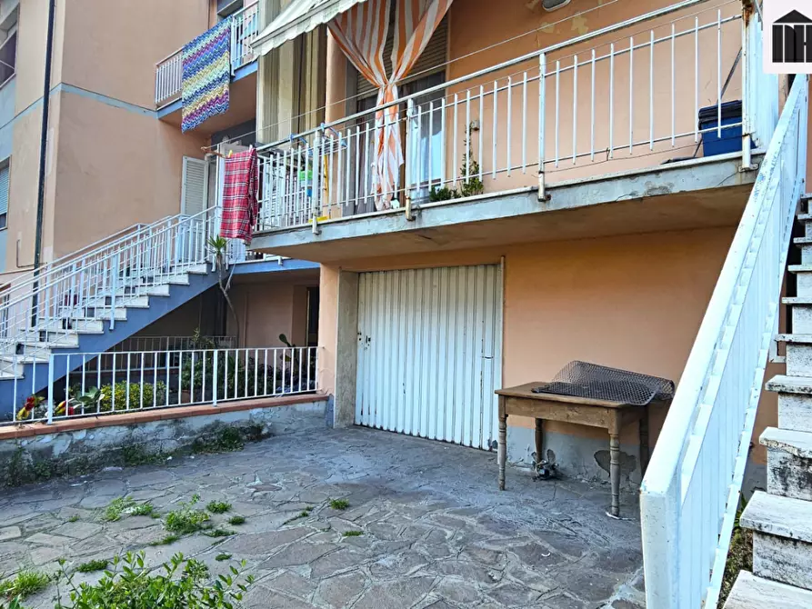 Immagine 2 di Appartamento in vendita  a Santa Croce Sull'arno