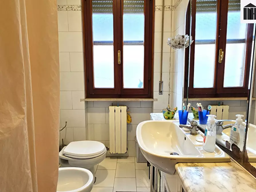 Immagine 16 di Appartamento in vendita  a Santa Croce Sull'arno