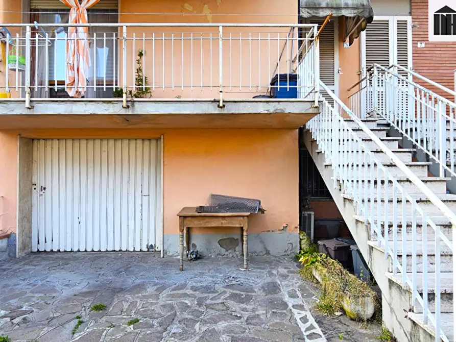 Immagine 1 di Appartamento in vendita  a Santa Croce Sull'arno