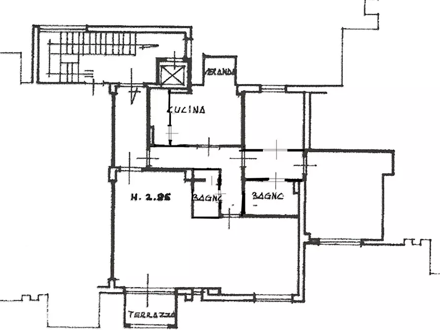 Immagine 21 di Appartamento in vendita  a Livorno