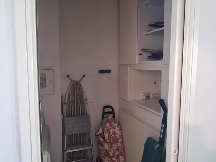 Immagine 8 di Appartamento in vendita  a Livorno