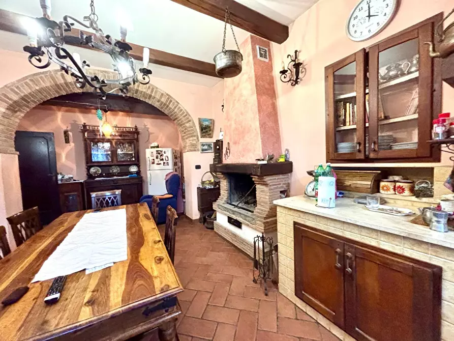 Immagine 7 di Appartamento in vendita  a Chianni