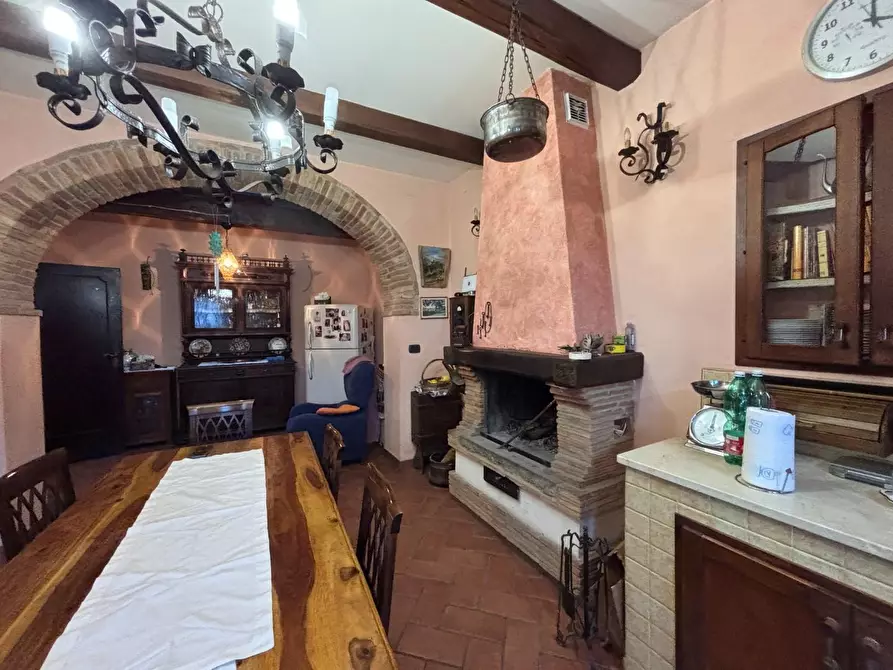 Immagine 8 di Appartamento in vendita  a Chianni