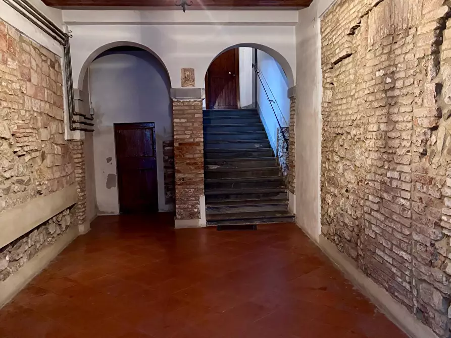 Immagine 21 di Appartamento in vendita  a Chianni