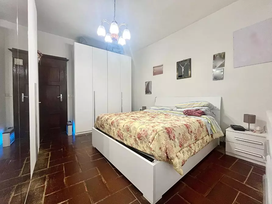 Immagine 14 di Appartamento in vendita  a Asciano