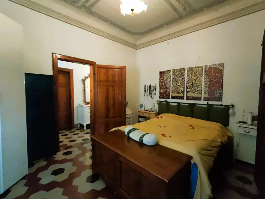 Immagine 17 di Villa in vendita  a Capannori