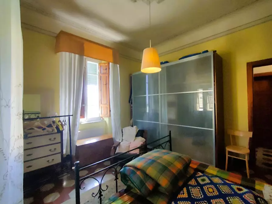 Immagine 12 di Villa in vendita  a Capannori